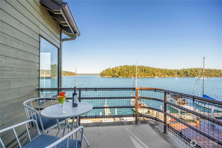 Property Photo: 200 East Street D304 WA 98250