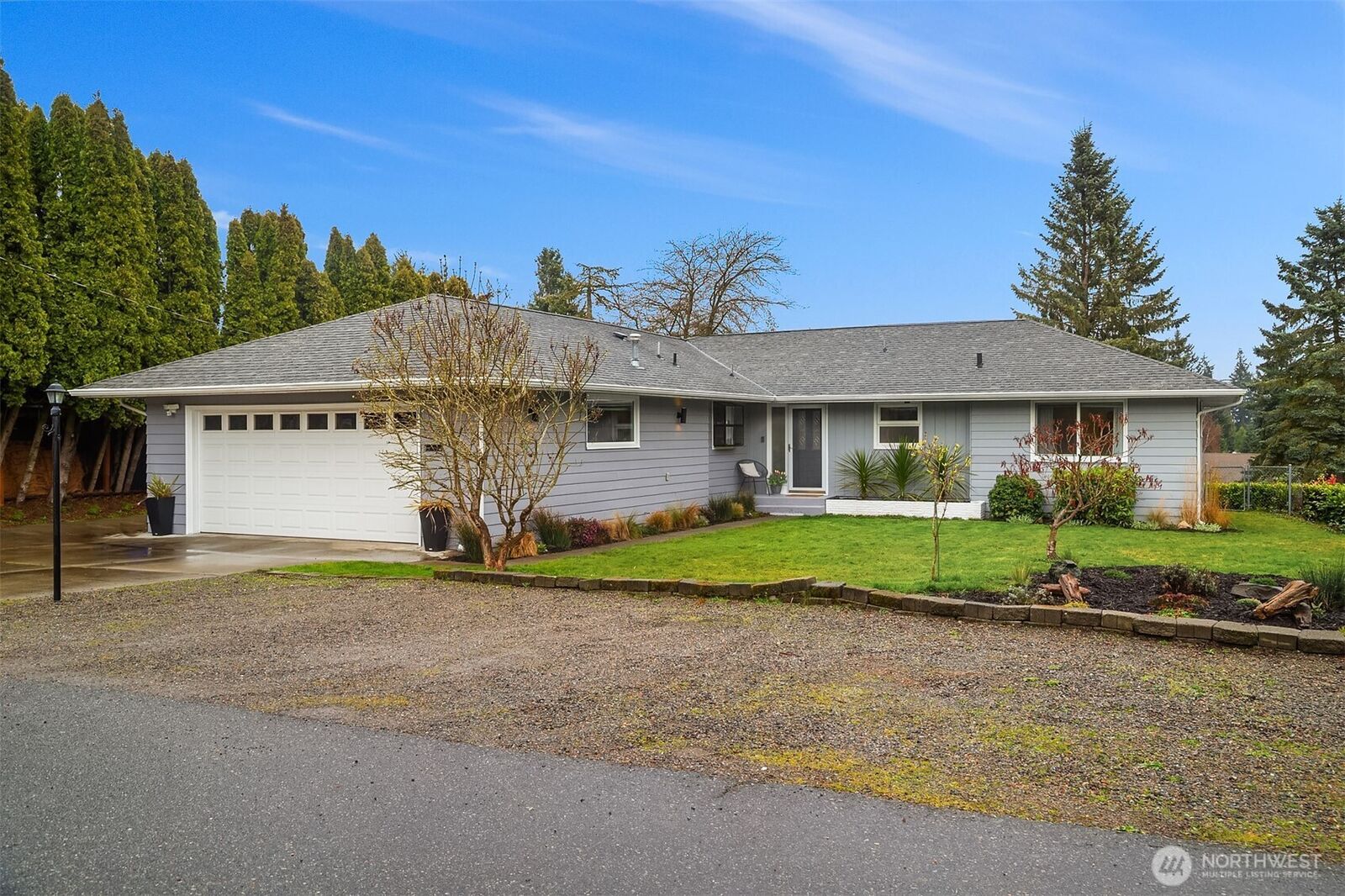 Property Photo:  4711  Castle Lane  WA 98203 
