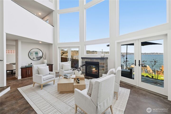 Property Photo:  17714 SE 40th Place  WA 98008 