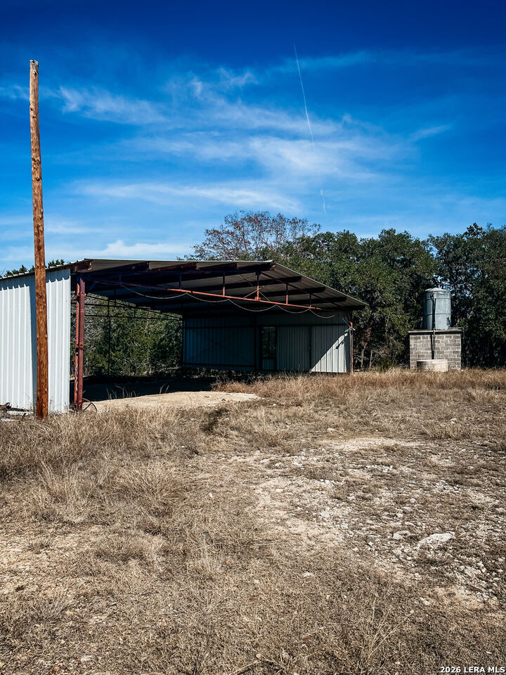 Property Photo: 3364 Hwy 173 S. TX 78003