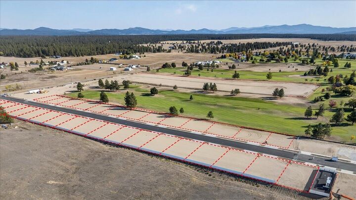 Property Photo: 1437 N High Desert Dr WA 99006