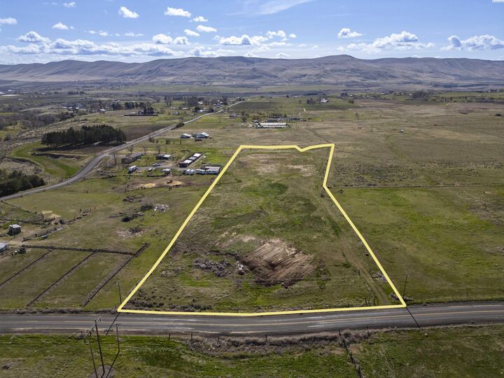 Property Photo:  Unknown Kelly Road  WA 99320 