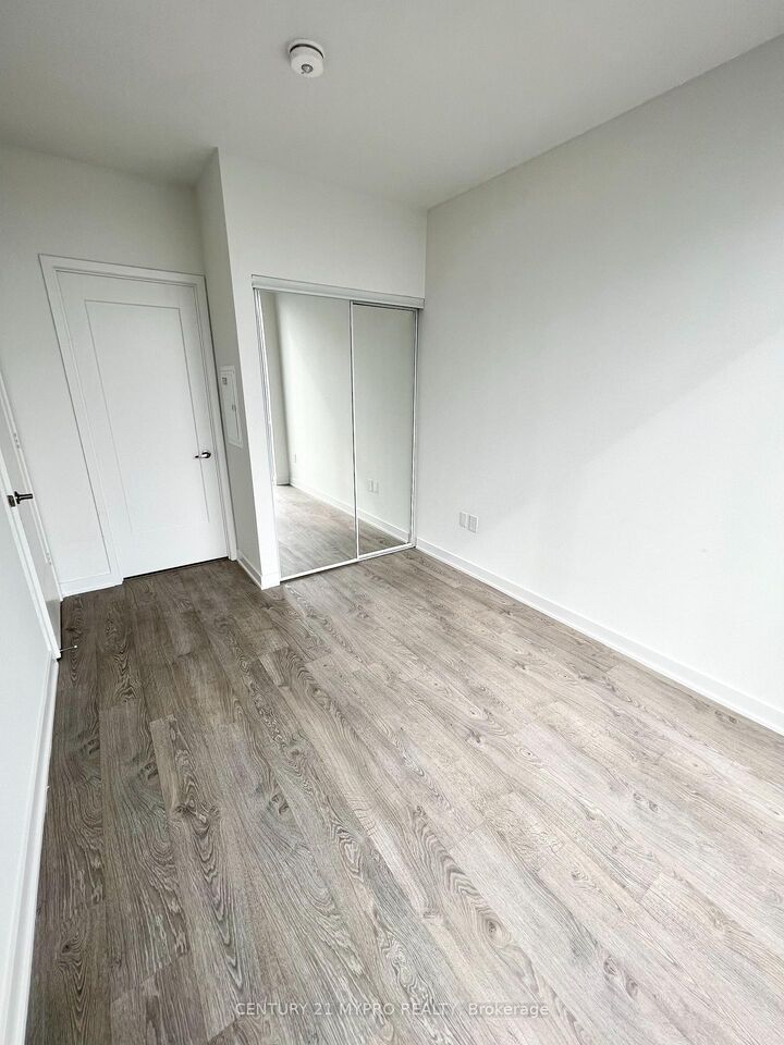 Photo de la propriété:  60 Princess Street 1015  ON M5A 2C7 