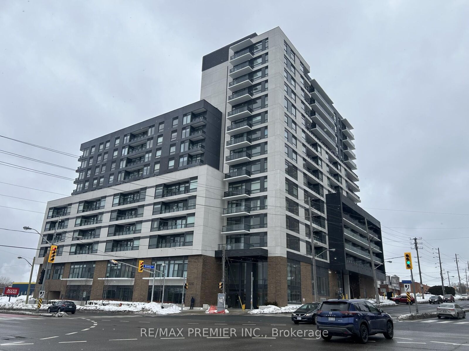 Property Photo: 1350 Ellesmere Road 620 ON M1P 0G6