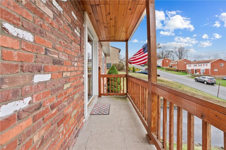 Property Photo:  5140 Raintree Drive  PA 15236 