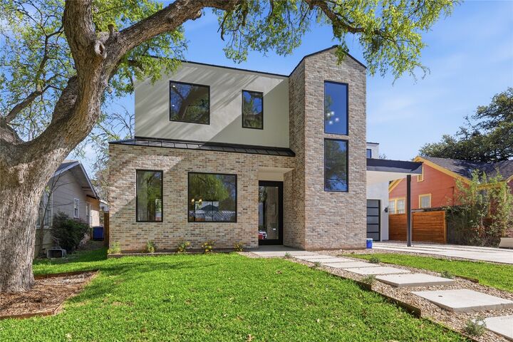 Property Photo:  1702 W 30th Street  TX 78703 
