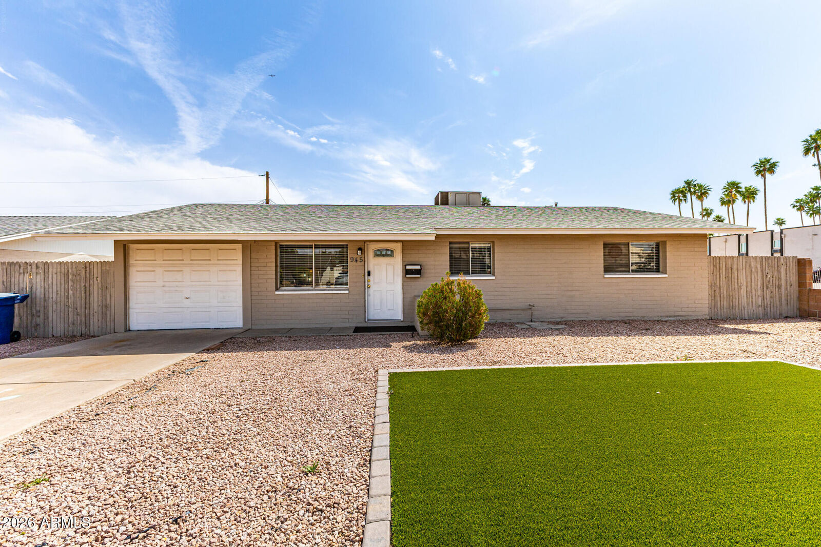 Property Photo: 945 E Lilac Drive AZ 85288