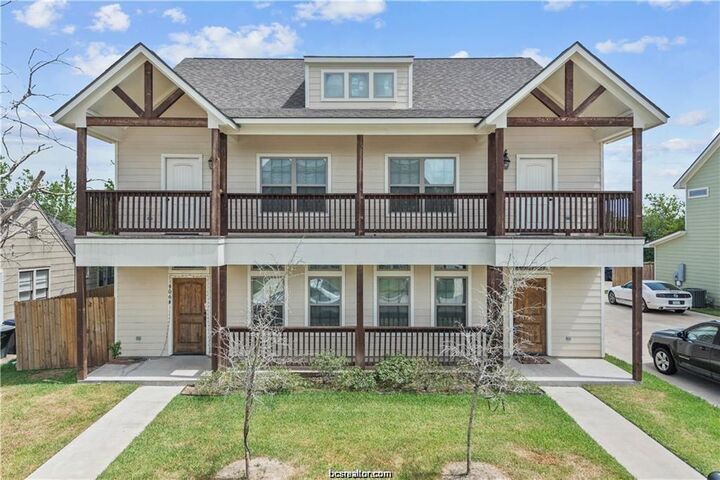 Property Photo:  304 Cooner Street A  TX 77840 
