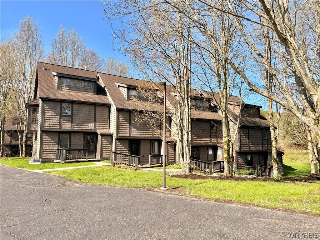 Property Photo:  118 Holiview  NY 14731 