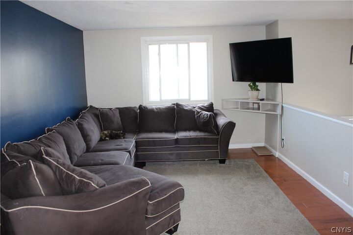 Property Photo:  4195 Burningtree Road  NY 13090 