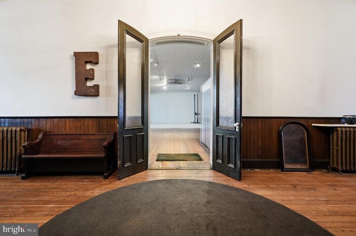 Property Photo:  1345 E Susquehanna Avenue  PA 19125 