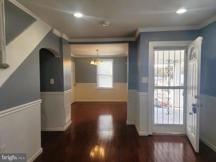 Property Photo:  702 Capitol Heights Boulevard  MD 20743 