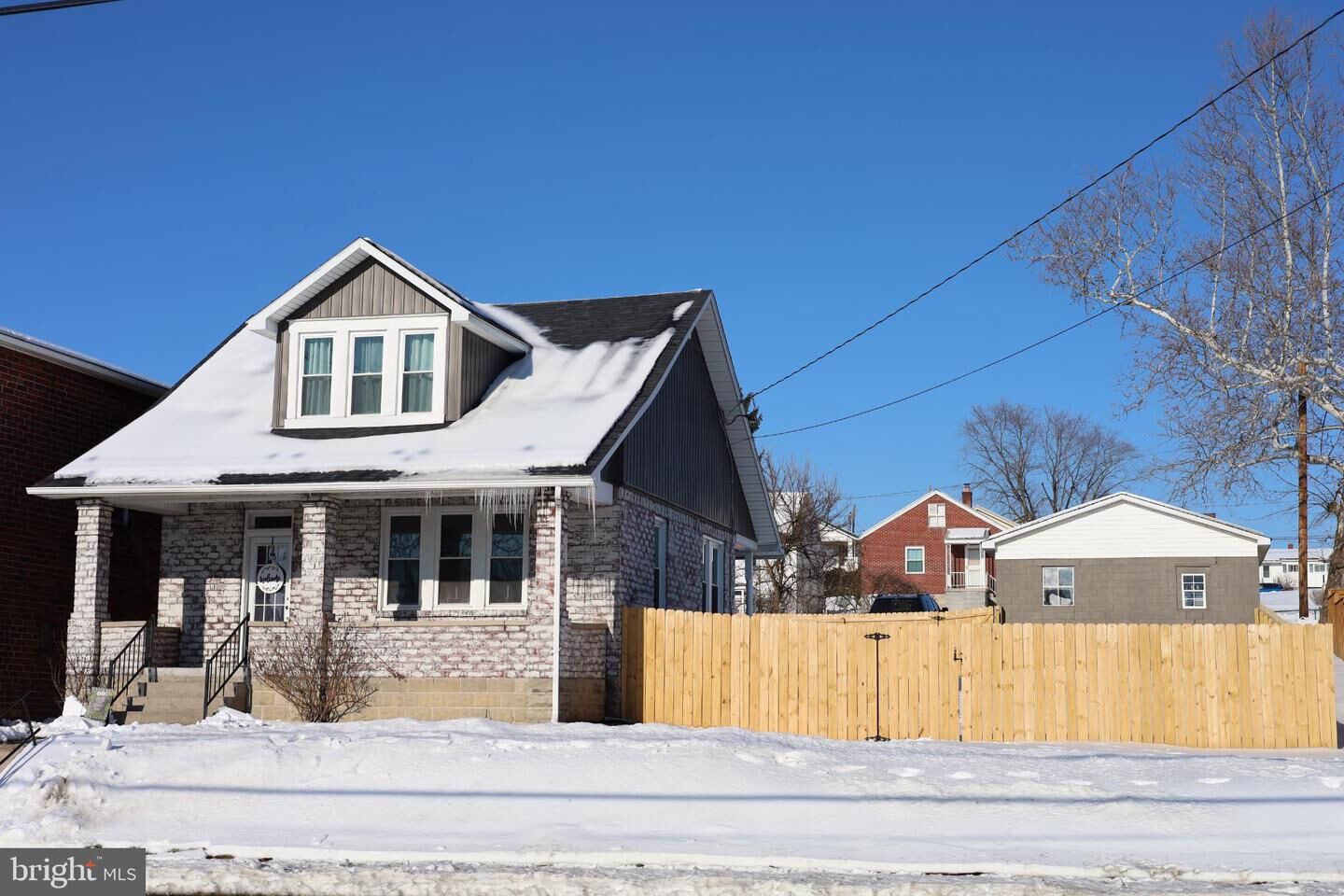 Property Photo:  1102 E Oldtown Road  MD 21502 