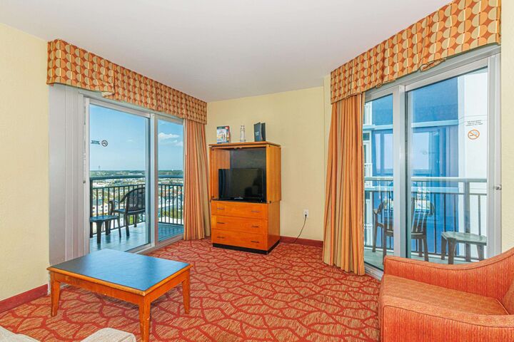 Property Photo: 504 N Ocean Blvd. 1702 SC 29577