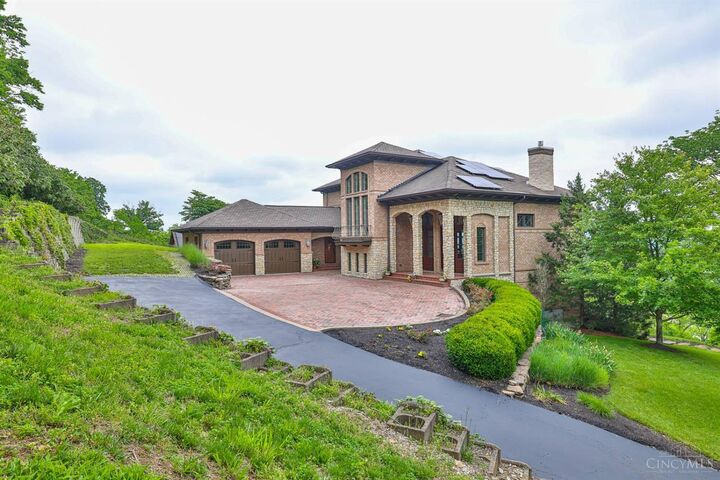 Property Photo:  5112 Shattuc Avenue  OH 45208 