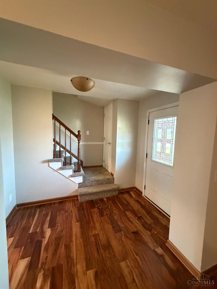 Property Photo:  6731 Fox Hunt Court  OH 45069 