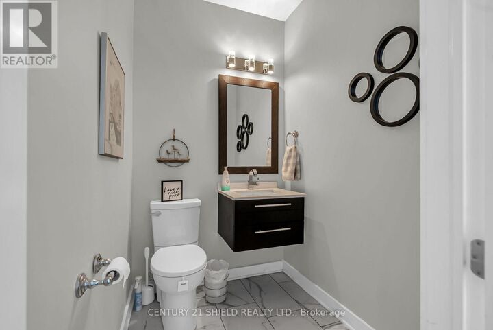 Property Photo:  703 Cotton Mill Street 312  ON K6H 0E7 