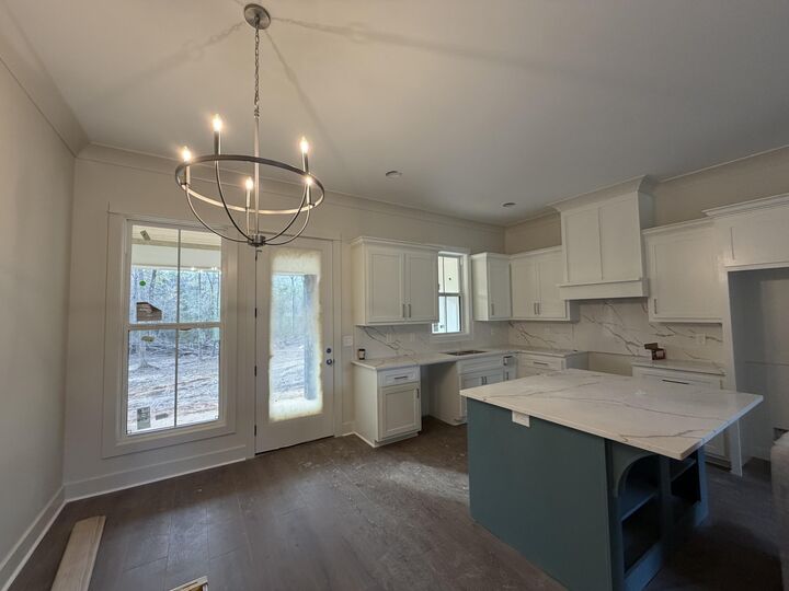 Property Photo:  39 Forest Barnes  MS 39465 