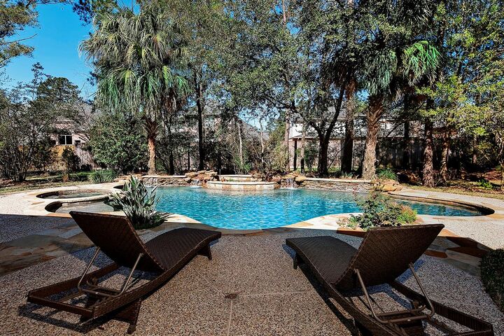 Property Photo: 22 W Bracebridge Circle TX 77382