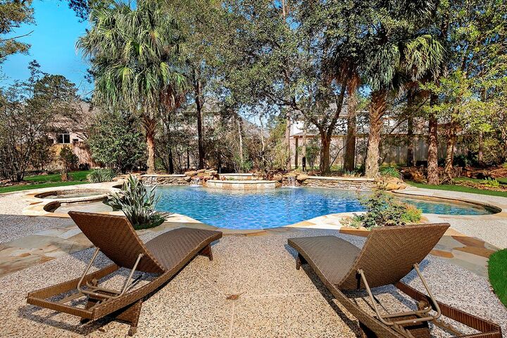 Property Photo:  22 W Bracebridge Circle  TX 77382 