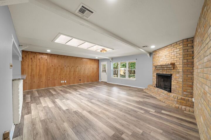 Property Photo:  7014 Woodfern Drive  TX 77040 