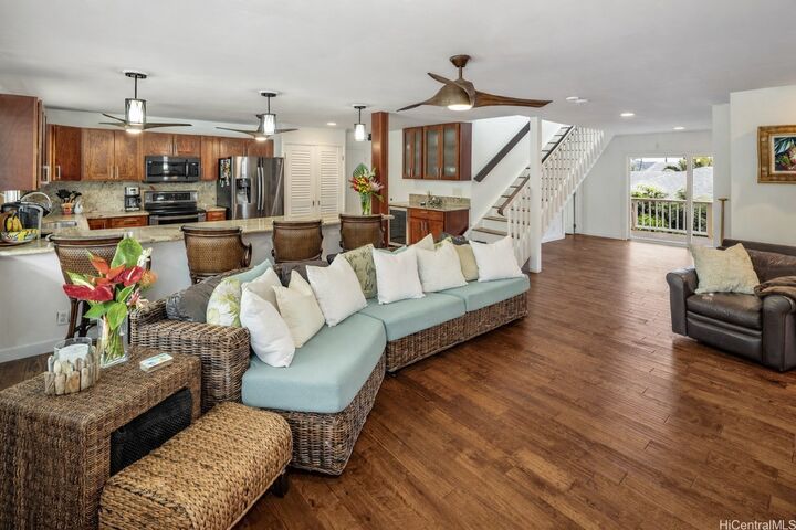 Property Photo:  304 Ilimano Street  HI 96734 