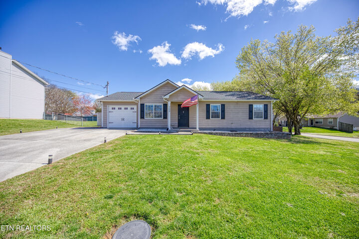 Property Photo:  700 Melrese Rd  TN 37918 