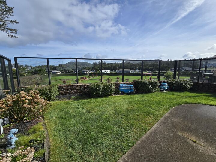 Property Photo:  6225 N Coast Highway Lot 121  OR 97365 