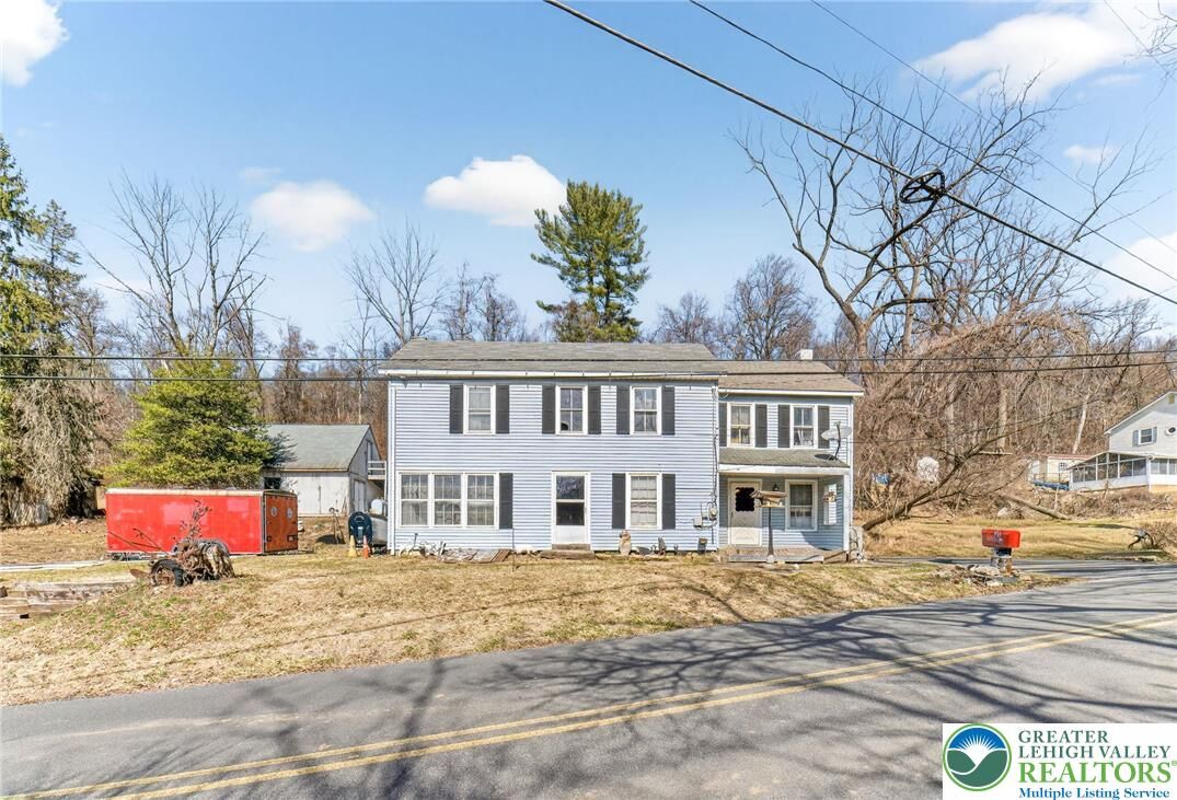 Property Photo: 455 Morvale Road PA 18042