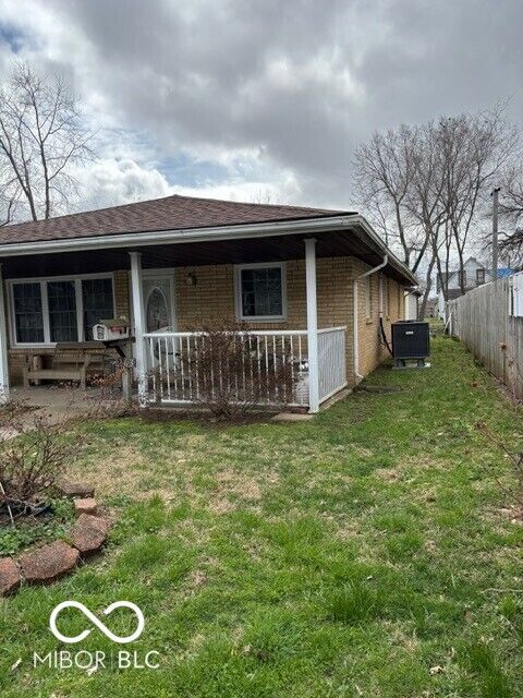 Property Photo:  2263 Wallace Avenue  IN 47201 