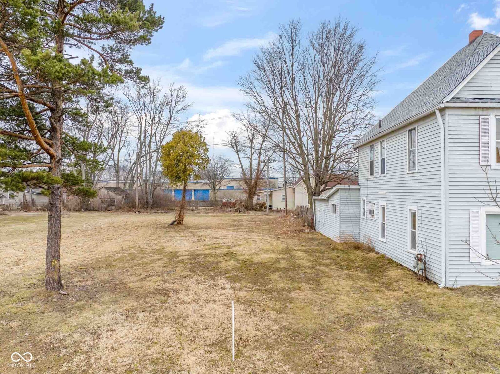 Property Photo:  1318 E Kirby Avenue  IN 47302 