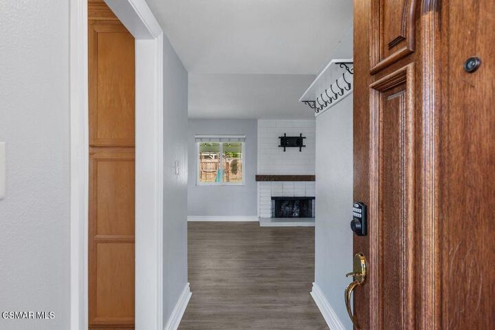 Property Photo:  1534 Acadia Street  CA 93063 