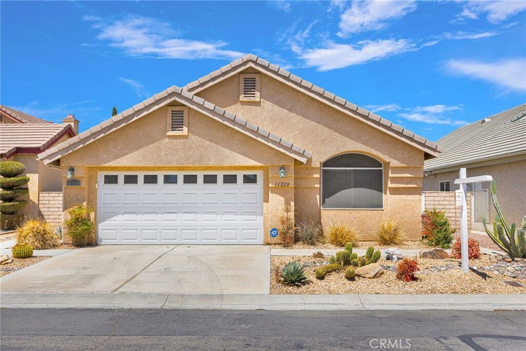 Property Photo:  11220 Country Club Drive  CA 92308 
