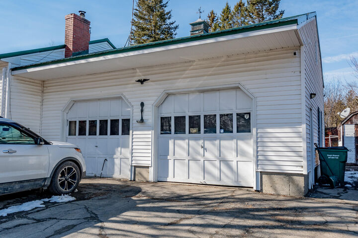 Property Photo:  1125 W Main Street  ME 04426 