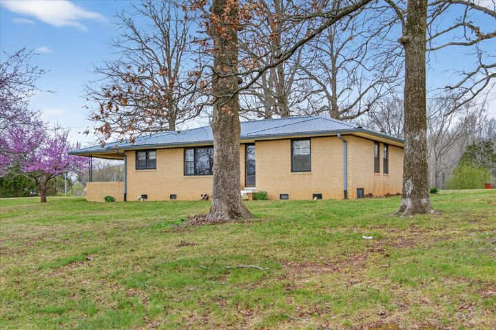 Property Photo: 146 Scotts Chapel Rd TN 37050