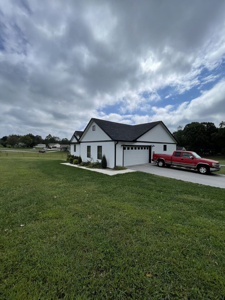 Property Photo:  103 Joe Harris Ln  TN 38506 