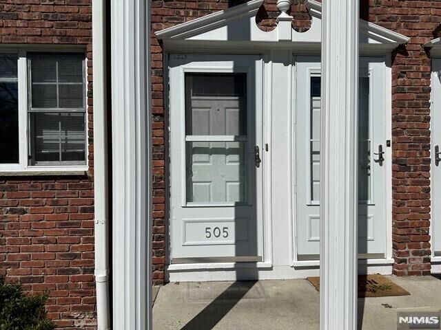 Property Photo:  505 Washington Drive  NJ 07446 