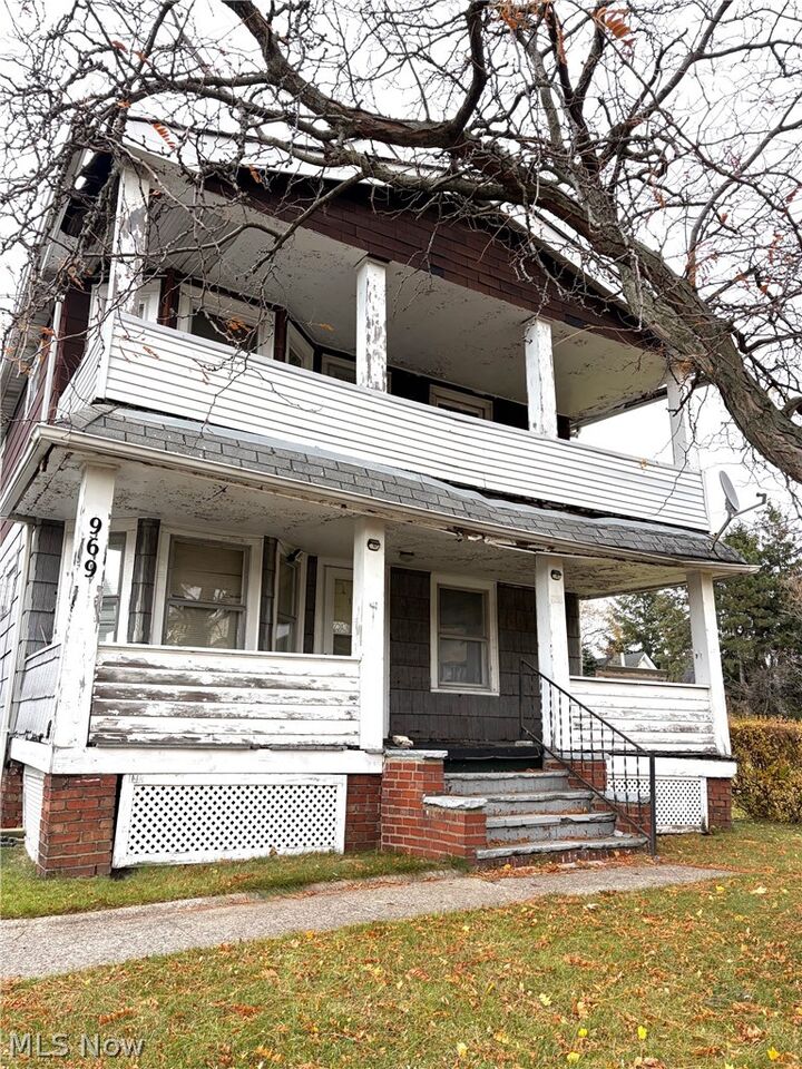 Property Photo:  969 Evangeline Road  OH 44110 