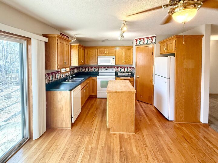 Property Photo:  11673 Eldorado Street NW  MN 55433 