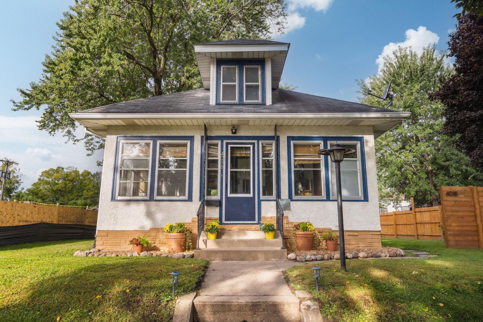 Property Photo:  4018 5th Street NE  MN 55421 