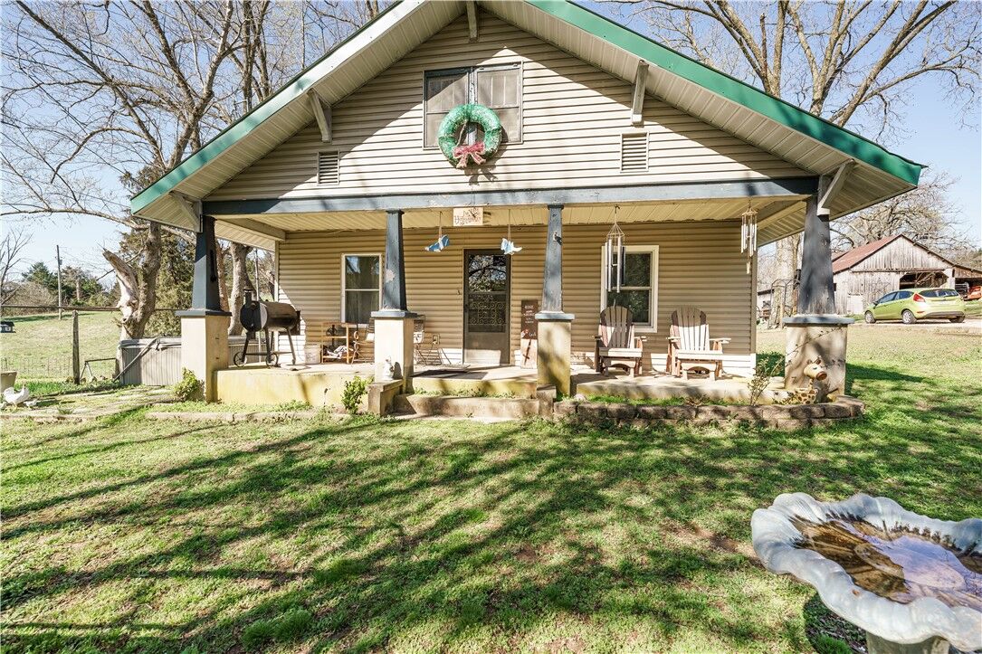 Property Photo: 13870 Highway 21 AR 72660