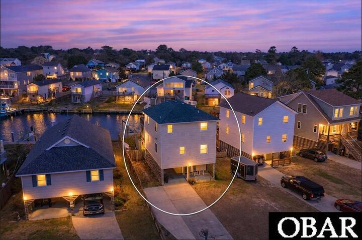 Property Photo:  422 Harbour View Drive  NC 27948 