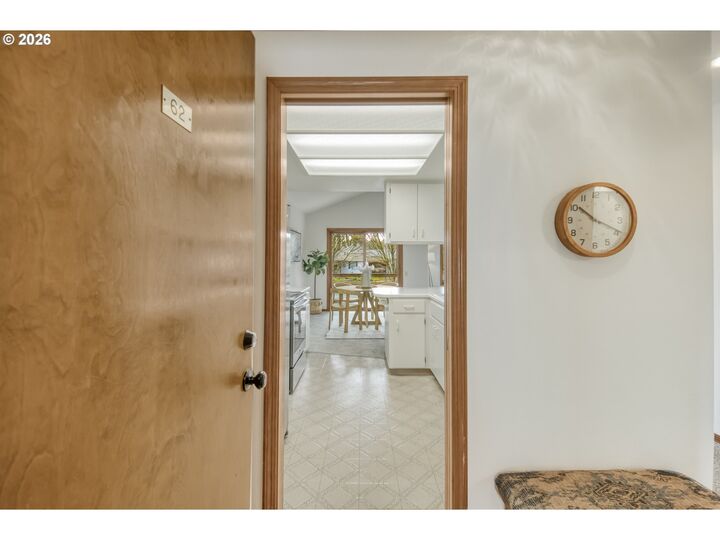 Property Photo:  15035 NE Sacramento St 62  OR 97230 