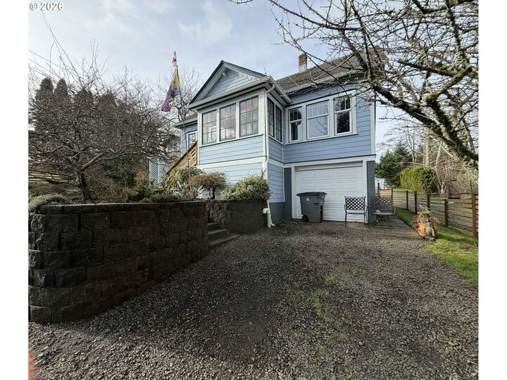 Property Photo: 35210 Orchard Ln OR 97103