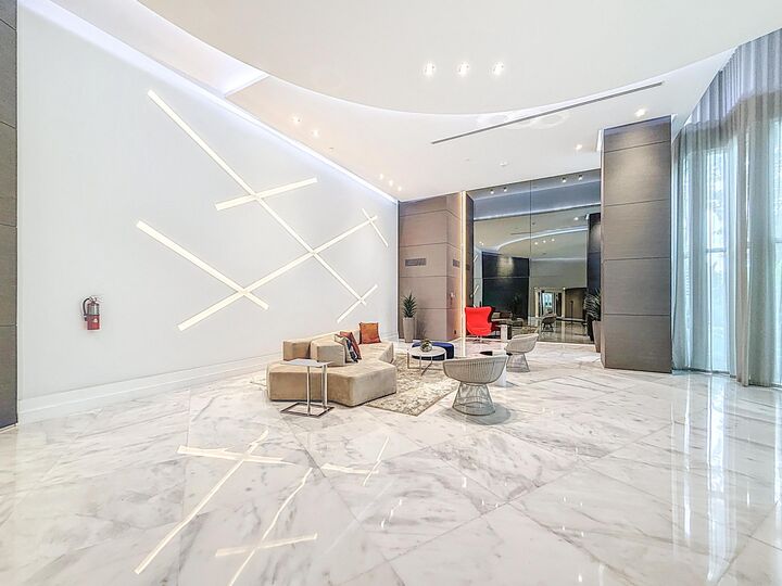 Property Photo:  3300 NE 192 Street 1901  FL 33180 