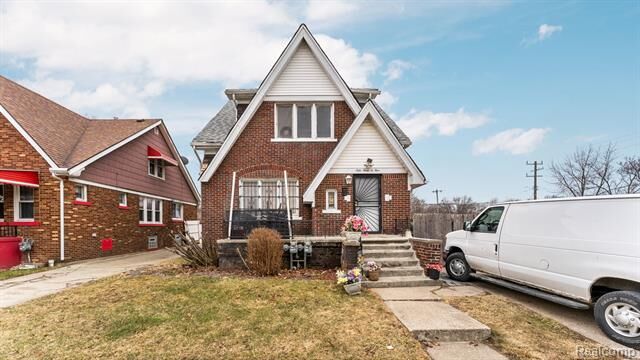 Property Photo:  5305 Newport Street  MI 48213 