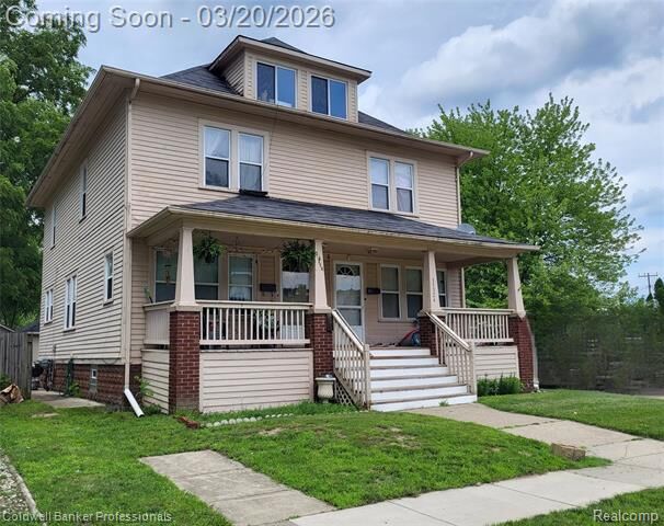 Property Photo:  35324 Chestnut Street  MI 48184 