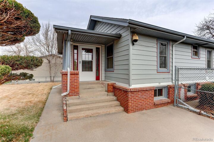 Property Photo: 6170 Oneida Street CO 80022