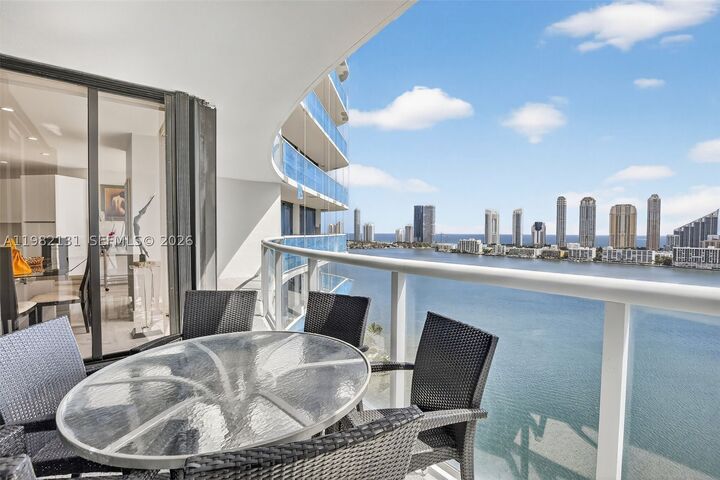 Property Photo:  4000 Island Blvd 2301  FL 33160 