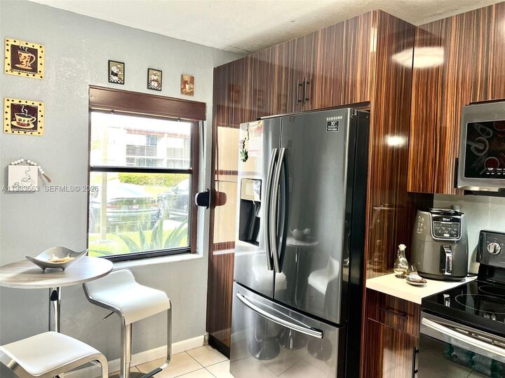 Property Photo:  11304 Taft St 11304  FL 33026 